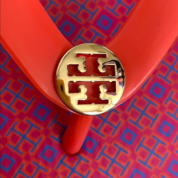 AUTHENTIC TORY BURCH SZ. 7 FLIP-FLOPS BNWT - Picture 3 of 7